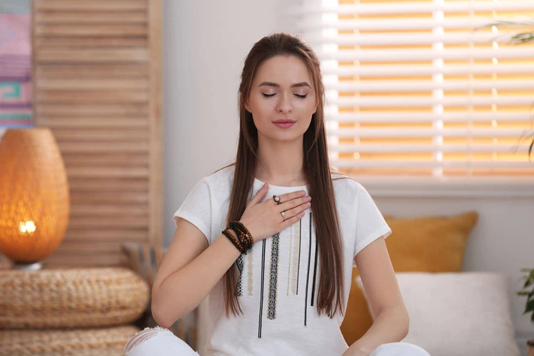 Step-By-Step Guide To Meditating On Chakras